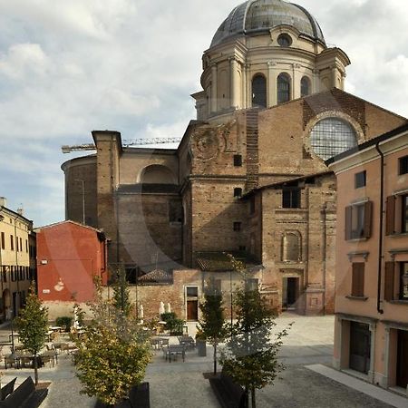 A.A.A. Armonie B&B Mantova Bagian luar foto