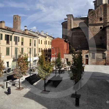 A.A.A. Armonie B&B Mantova Bagian luar foto