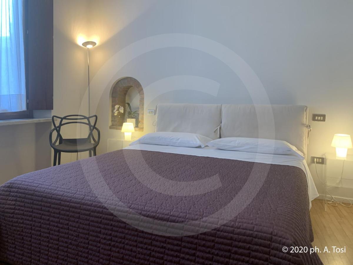 A.A.A. Armonie B&B Mantova Bagian luar foto